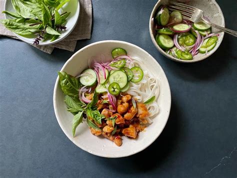 Rice Noodle Bowls With Sweet Chili Chicken Recipe Justin Chapple