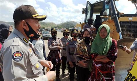 Dukung Pembangunan Sirkuit Motogp Satu Warga Serahkan Lahan Untuk Land