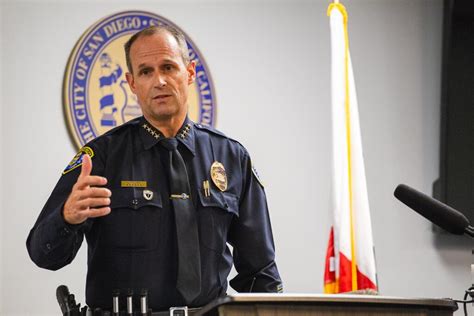 San Diego Officers Photo Of Shooting Memorial Offensive Los