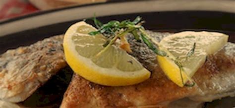 Pescado al horno con aceite y limón una receta deliciosa y saludable