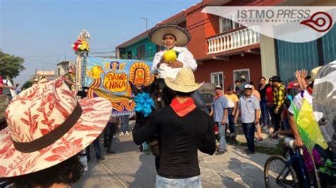 Vuelven Las Velas De Mayo En Juchitán Oaxaca Acá Bailamos Comemos Y