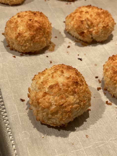 First Macaroon Attempt Rbaking