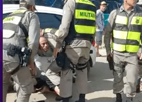 V Deo Homem Desacata Policiais Militares E Imobilizado Ac Horas