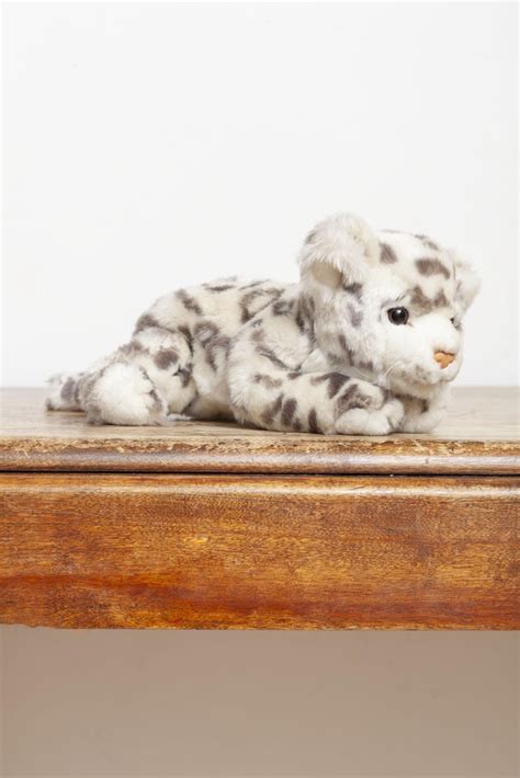 Wwf Anna Club Medium Snow Leopard Ms Rudolph S