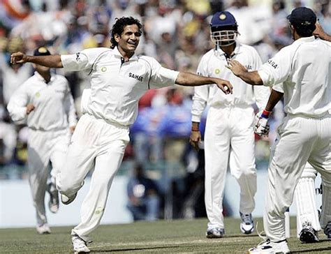 Irfan Pathan Celebrates After Dismissing Yousuf Youhana Espncricinfo