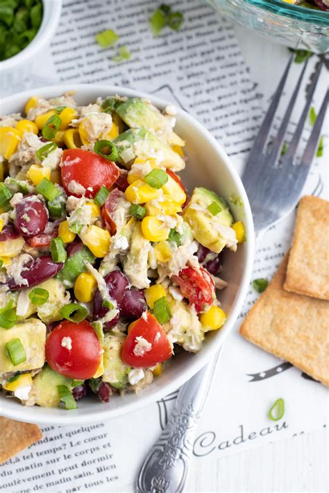 Tuna And Bean Salad With Corn And Avocado