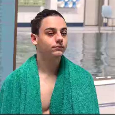 Konstsim Svenske Talangen David Martinez Delgado Klar För Vm Final I