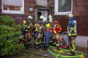 Feuerwehr Einsatz Heute Fw E Kellerbrand In Mehrfamilienhaus