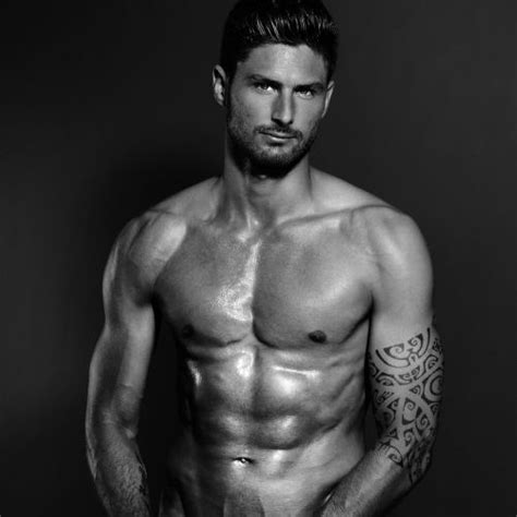 Olivier Giroud Les Photos Les Plus Hot Du Beau Gosse De L Quipe De