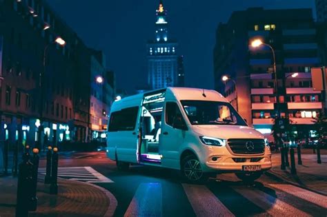 Imprezowy Bus Warszawa wieczór panieński Feel Event