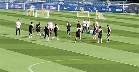 Watch: Messi, Neymar and Mbappe take part in PSG rondo training drill ...