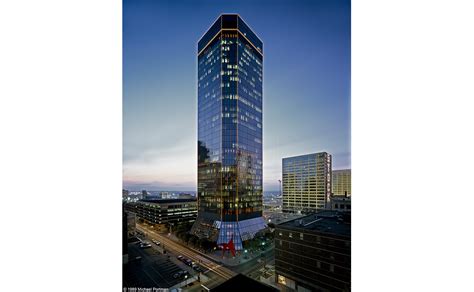 Fort Worth National Bank Headquarters Portman Architects