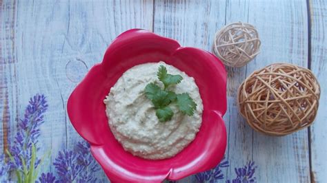 Przepis Pasta Do Pieczywa Z Bobu Oraz Kurczaka Przepis Gotujmy Pl