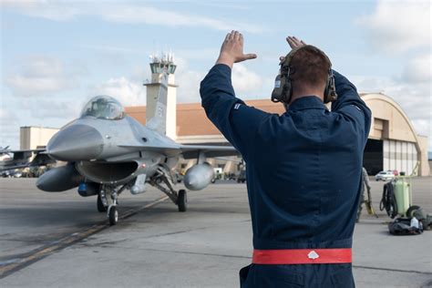 Dvids Images 36th Amu Launch F 16s At Red Flag Alaska 19 3 Image