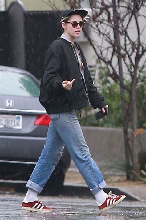 Kristen Stewart Paparazzi Side Boob And Sexy Photos Thefappening Link