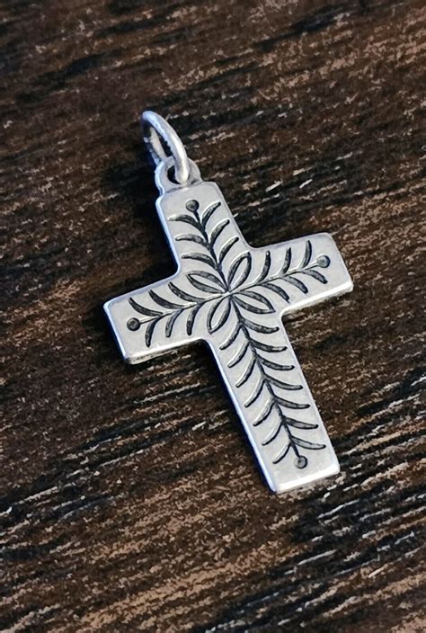 Retired James Avery Sterling Silver Cross Pendant Nea Gem