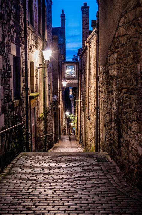 A Local’s Guide to Edinburgh & Lesser-Known Recommendations | Inspiring
