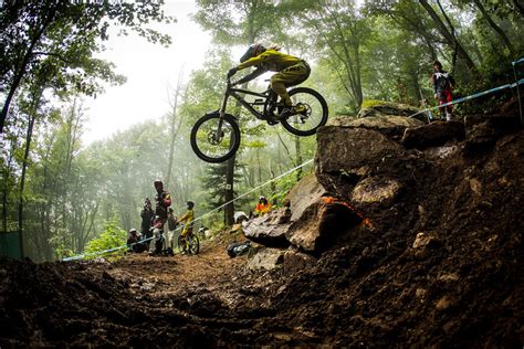 downhill_mountain_bike_drops | Ninja Mountain Bike Skills