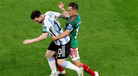 El Capitán De México Defiende A Messi Contra Canalo