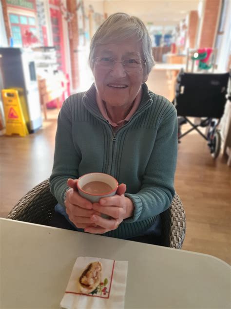 Bailey S Hot Chocolate And Mince Pies Shaw