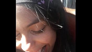 NOVINHA CASADA ME FAZENDO UM BOQUETE XVIDEOS