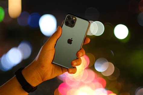 Meski Perang Dagang Iphone Laris Manis Di Harbolnas Tiongkok