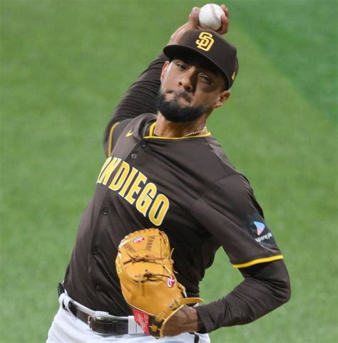 パドレス 元阪神・スアレスがmlbトップタイの11セーブ目 八回1死満塁から登板→5者連続アウトの完璧リリーフ ダルの勝利をアシスト大リーグデイリースポーツ Online