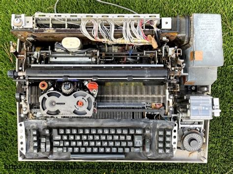 1974 Ibm Memory Typewriter On The Typewriter Database