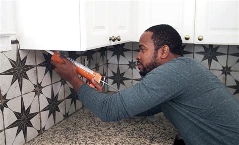 How To Install Glass Tile Backsplash Storables