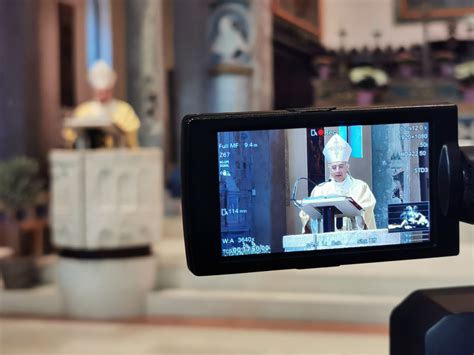 Gioved Santo Video E Omelia Della Santa Messa Celebrata Dall