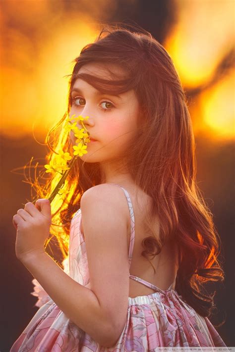 Girls Mobile Wallpaperhairbeautyhairstylelong Hairyellow 78207 Wallpaperuse