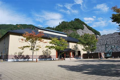 あさご芸術の森美術館 竹田城跡のあるまち｜朝来市観光協会