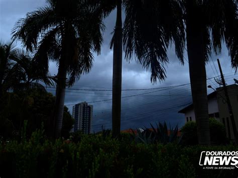 Dourados Entra Em Alerta De Tempestade Ventos Podendo Chegar A