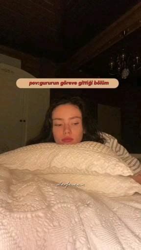 Turkish books edit Credit ikidakika17saniye tik tok Vídeo em 2024