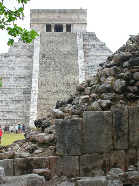 el castillo hydrojen