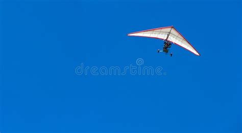 Powered hang glider stock photo. Image of adventure, engine - 21505694