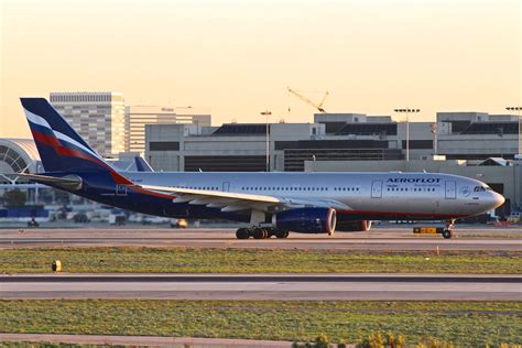 Aeroflot Airbus A Takes Off From Los Angeles So Cal Metro Flickr