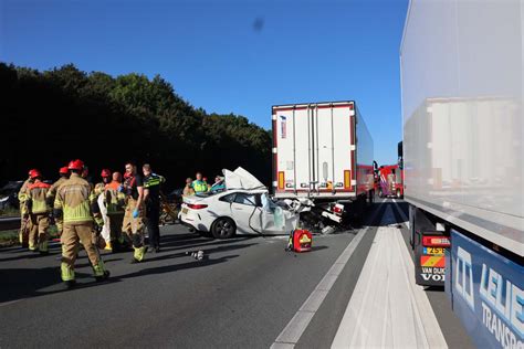 Dode Bij Ernstig Ongeval Met Vrachtwagen In Almkerk Foto Hot Sex Picture