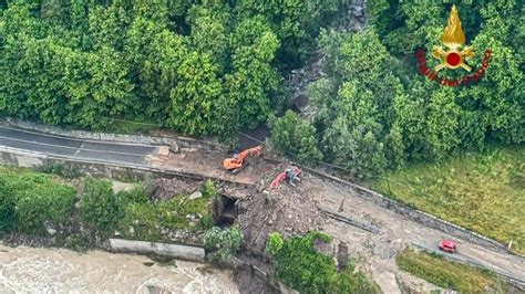 Nubifragi Frane E Fiumi In Piena E Nelle Vallate Del Piemonte