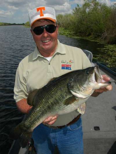 4 Favorite Summertime Lures Bassmaster