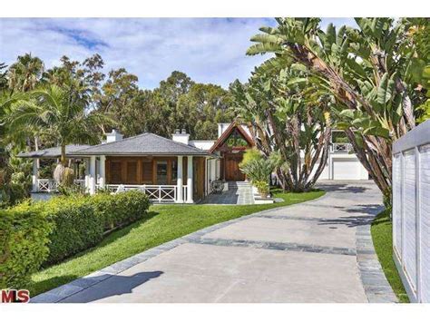 Kid Rock Lists Malibu Home for $13.45 Million