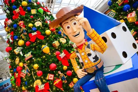 Natal especial de Toy Story no São Bernardo Plaza Shopping Malinha