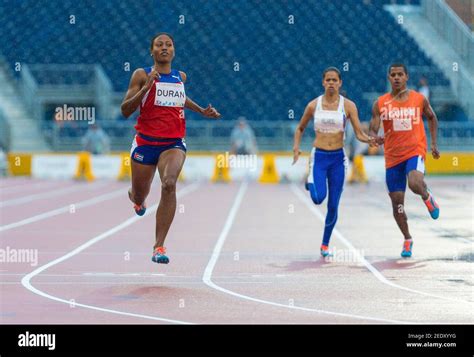 100m World Record Women Women S World Outdoor Records In Athletics