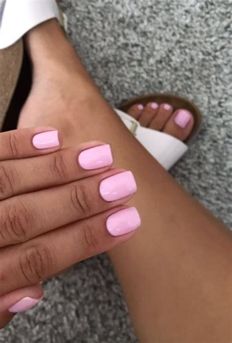 Matching Tips And Toes In Opi Pink Nails Gel Nails Matte Pink Nails