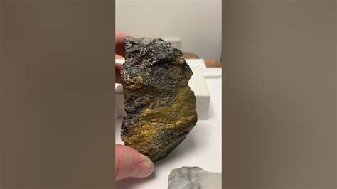 Rock Of The Week 85 Copper Rich Ore From Sudbury Youtube