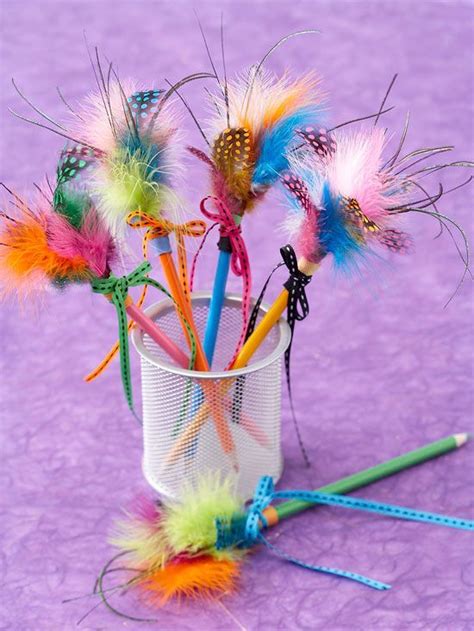 25 Lovely Diy Feather Crafts Ideas Feather Crafts Crafts Crafts For