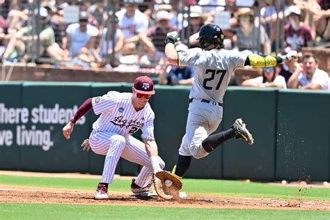 2024 College Baseball Super Regionals Top Photos From Ncaa Tournament