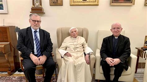 Morte Di Papa Benedetto Xvi Le Ultime Foto Ufficiali Palermolive It