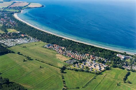 Ostseebad Boltenhagen von oben Küsten Landschaft am Sandstrand der