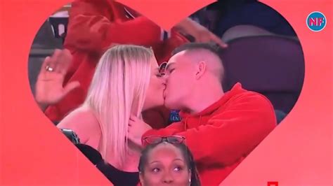 Best Kiss Cam Moments Kiss Cam Ultimate Compilation Youtube